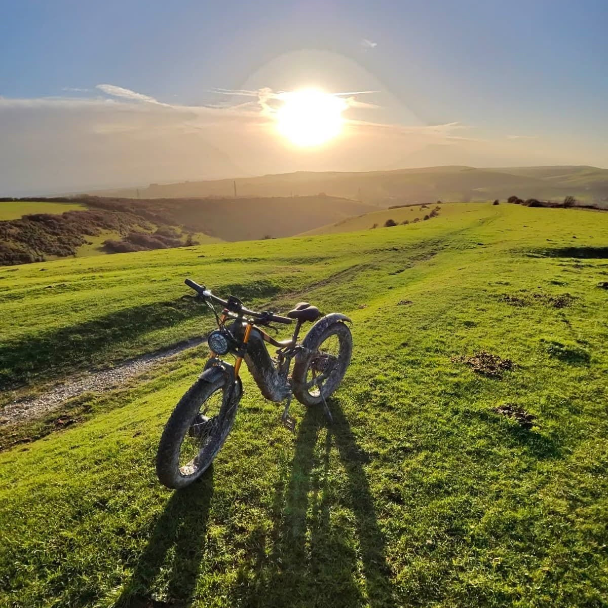 How to Understand Electric Bike Battery Specs: V, Ah, and Wh Explained